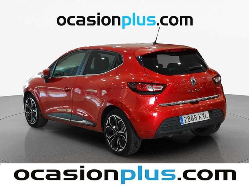 Usado Renault Clio IV Zen 90 CV (66 kW) 2019 Rojo Utilitario