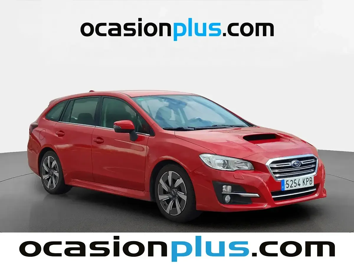 Usado Subaru Levorg Sport 170 CV (125 kW) 2018 Rojo Familiar