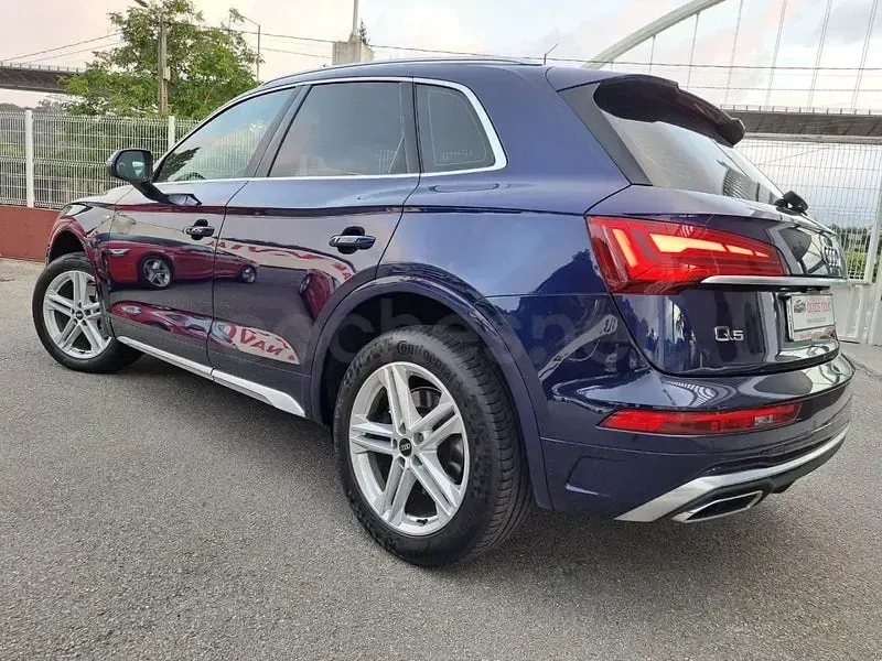 Usado Audi Q5 S-Line 204 CV (150 kW) 2021 Azul SUV