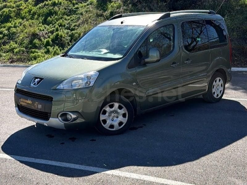 Usado Citroën Berlingo XTR 92 CV (67 kW) 2012 Verde Monovolumen