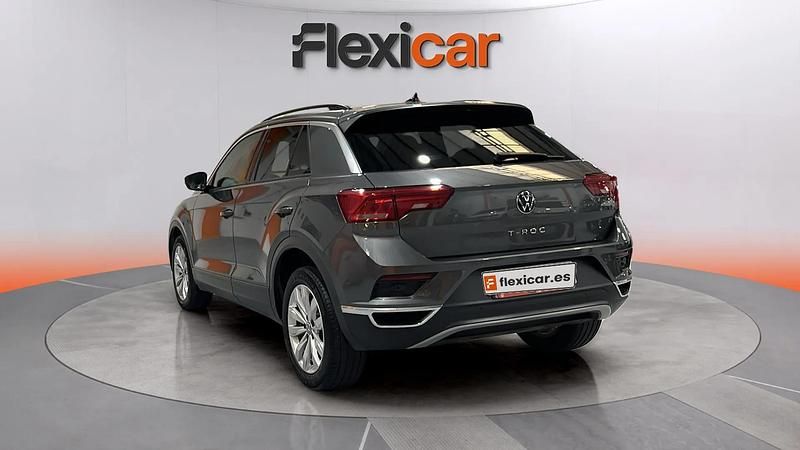 Begagnad VW T-Roc Advance 150 HK (110 kW) 2021 Grå SUV