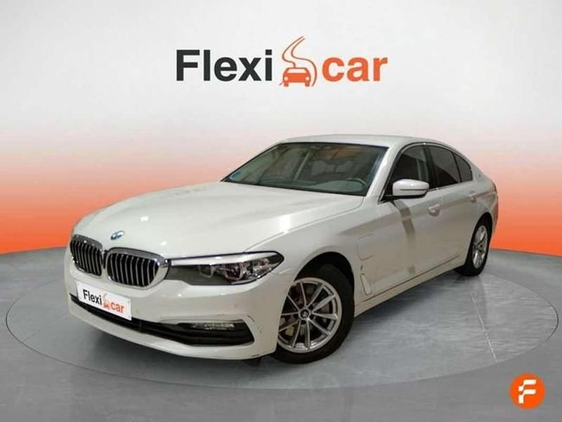 Usado BMW 330e iPerformance 252 CV (185 kW) 2018 Blanco Berlina