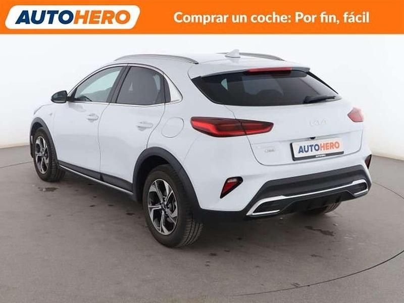 Usado Kia XCeed 140 CV (102 kW) 2024 Blanco SUV