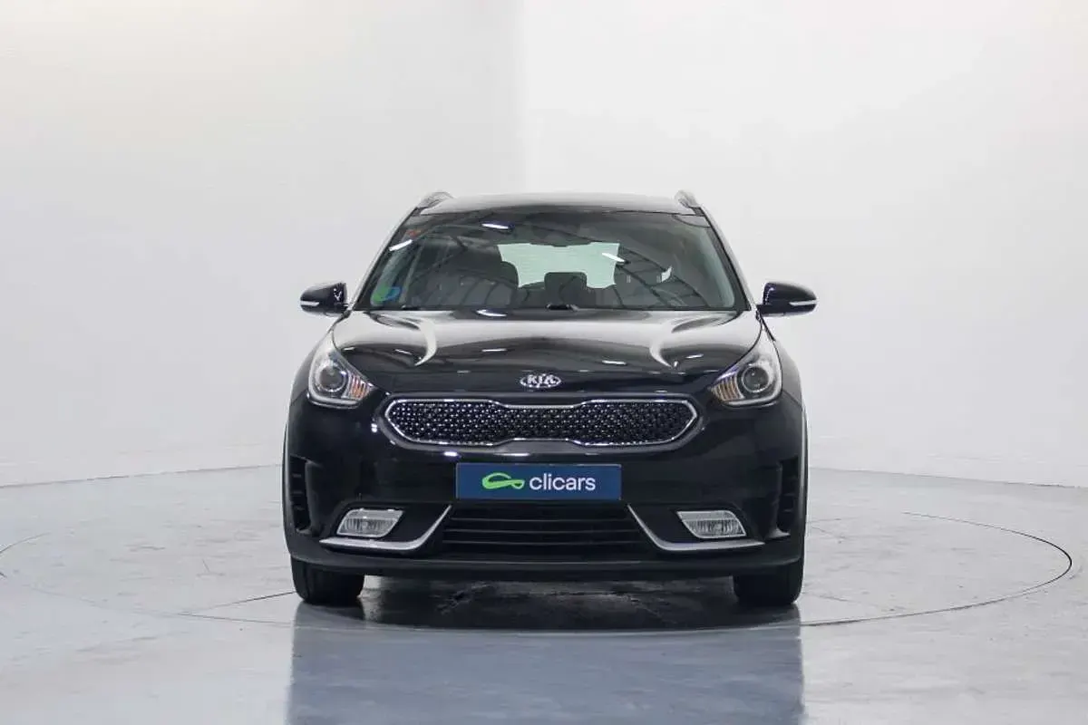 Używany Kia Niro 105 KM (77 kW) 2017 Czarny SUV
