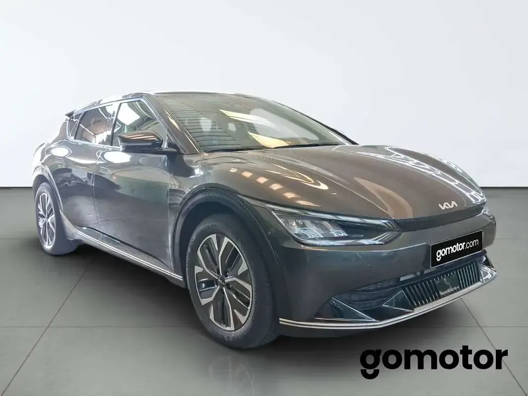 Usado Kia EV6 Air 169 kW (230 CV) 2023 Gris SUV