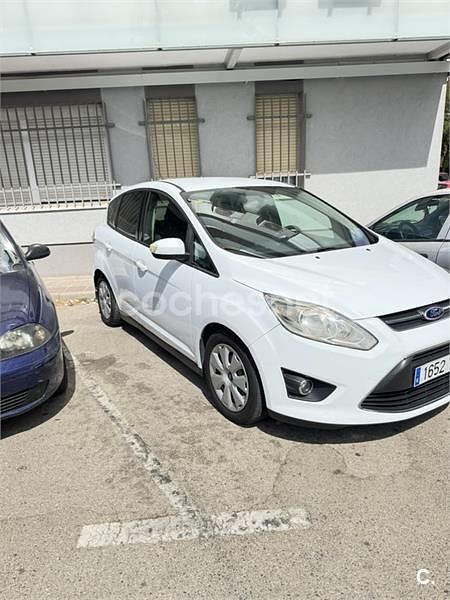 Usado Ford C-MAX Trend 115 CV (84 kW) 2012 Blanco Monovolumen