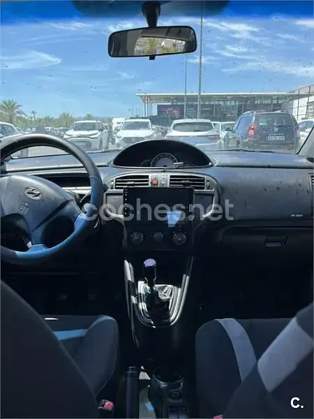 Usado Hyundai Matrix GLS 103 CV (75 kW) 2003 Gris / plata Monovolumen