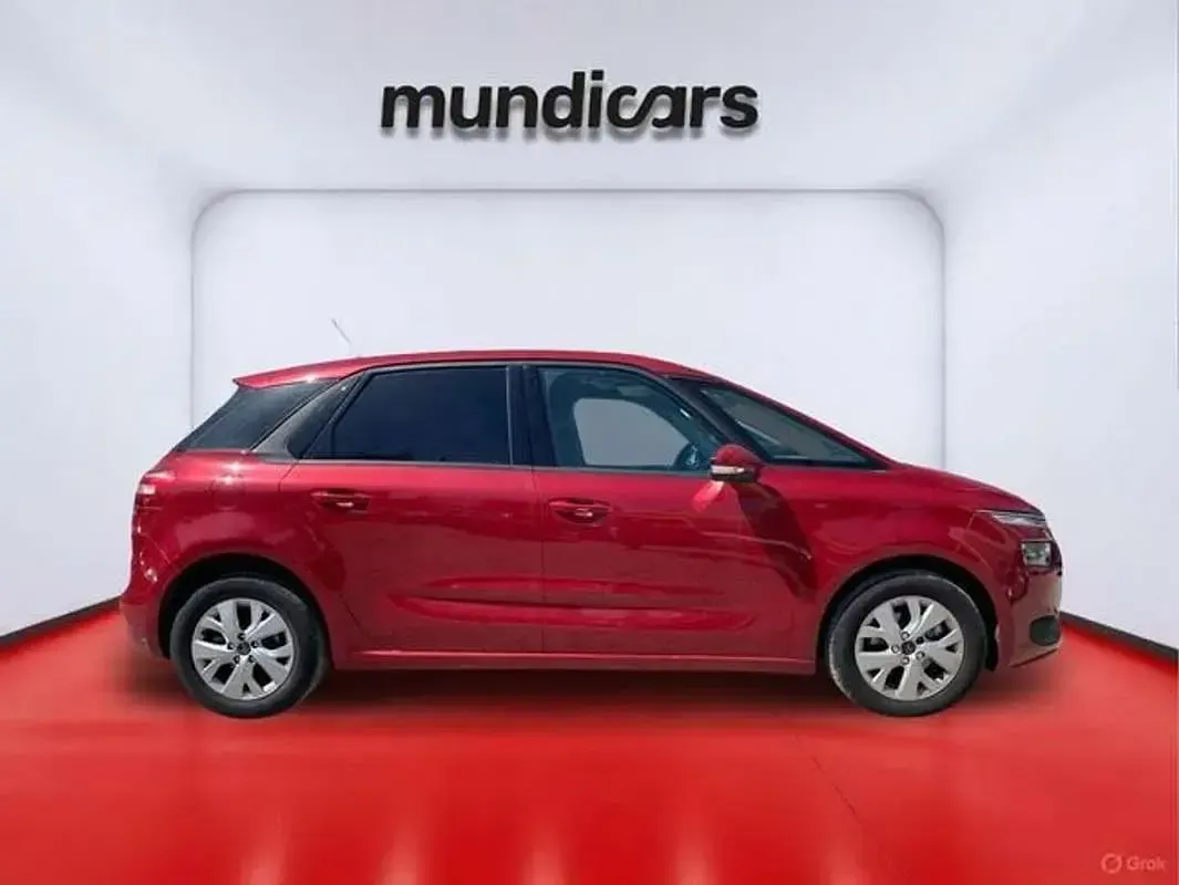 Usado Citroën C4 Seduction 114 CV (83 kW) 2014 Rojo Utilitario
