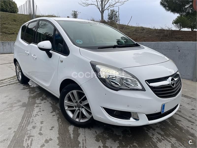 Usado Opel Meriva Selective 100 CV (73 kW) 2016 Blanco Monovolumen