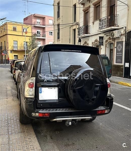 Usado Mitsubishi Montero Intense 182 CV (133 kW) 2005 Negro SUV