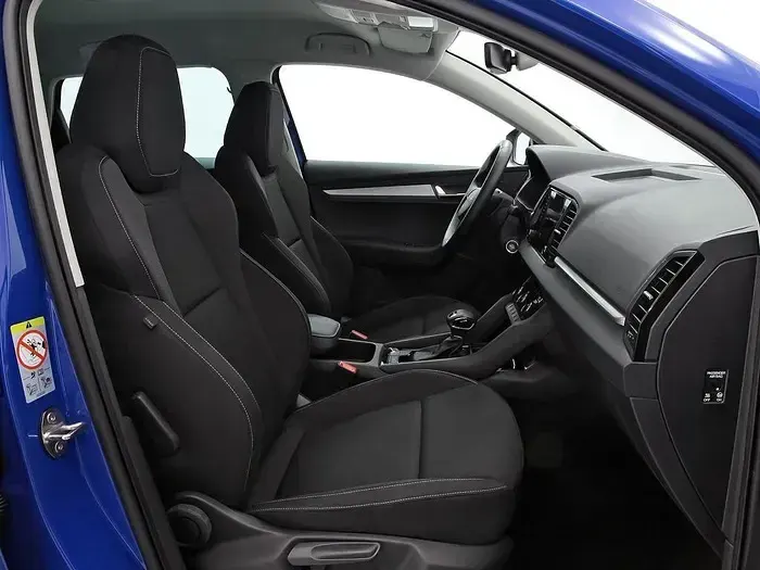 Usado Skoda Karoq Selection 150 CV (110 kW) 2025 Azul SUV