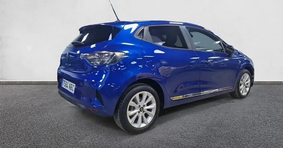 Usado Renault Clio Evolution 100 CV (73 kW) 2025 Utilitario