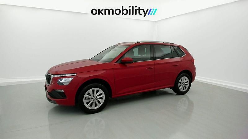 Usado Skoda Kamiq Selection 95 CV (69 kW) 2024 Rojo velvet SUV