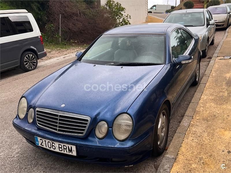 Usado Mercedes CLK200 Elegance 163 CV (119 kW) 2001 Azul Coupe