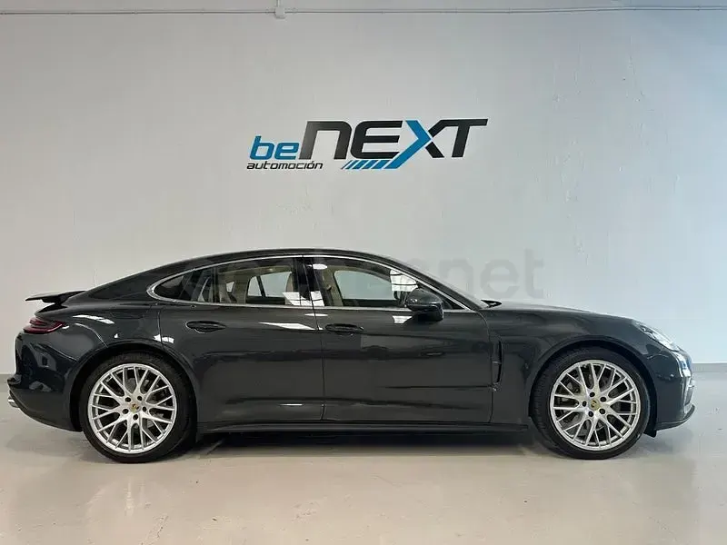 Usado Porsche Panamera 4S 422 CV (310 kW) 2017 Gris / plata Berlina