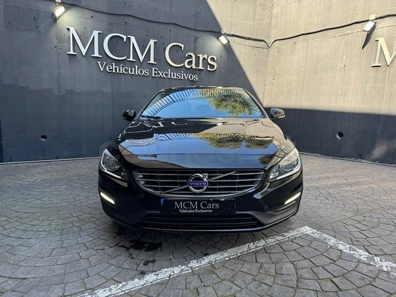 Usado Volvo S60 Momentum 150 CV (110 kW) 2018 Negro Berlina