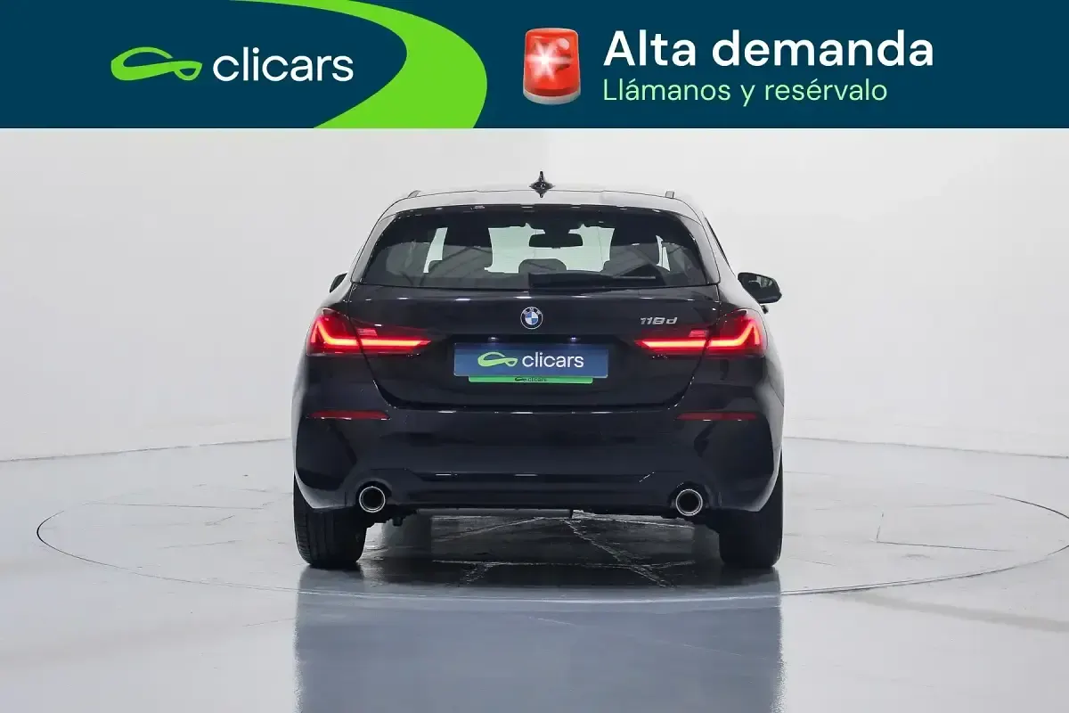 Używany BMW 118 150 KM (110 kW) 2021 Czarny Hatchback