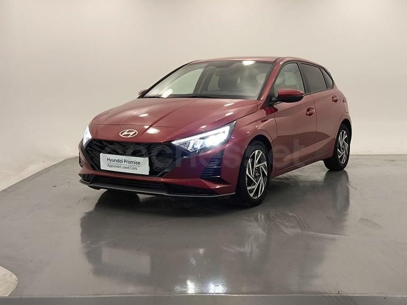 Usado Hyundai i20 84 CV (61 kW) 2024 Granate Utilitario