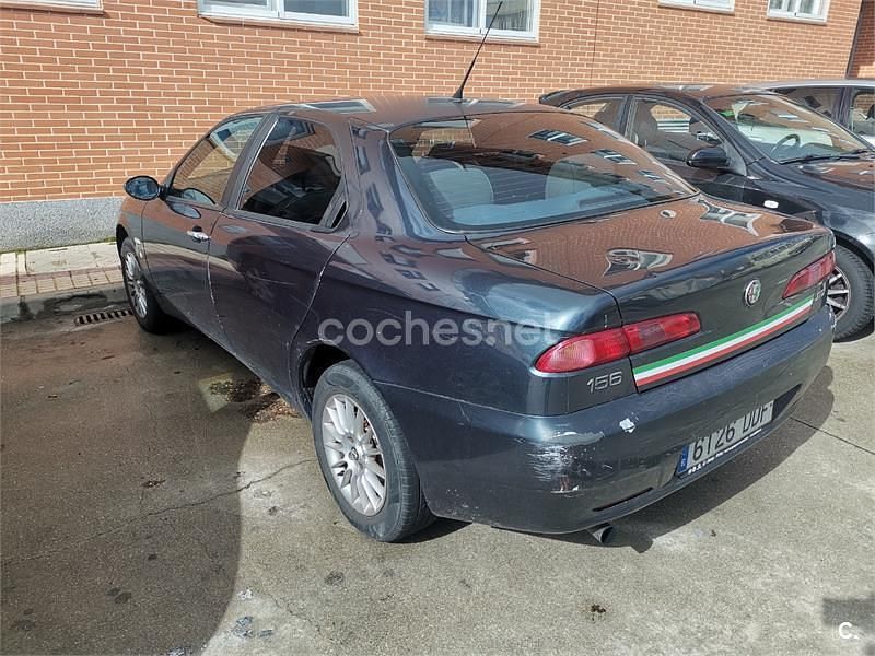 Usado Alfa Romeo 156 Progression 115 CV (84 kW) 2004 Azul Berlina