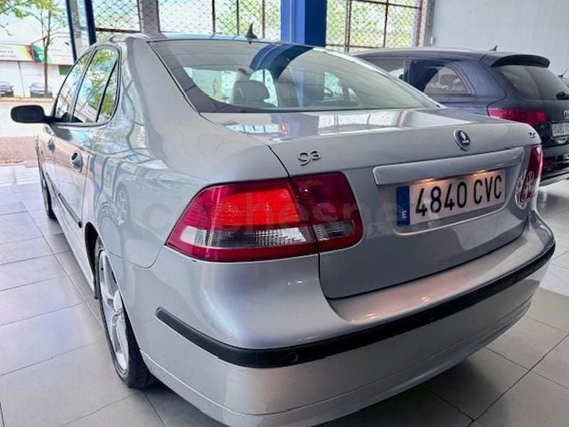 Usado Saab 9-3 Vector 175 CV (128 kW) 2004 Gris / plata Berlina