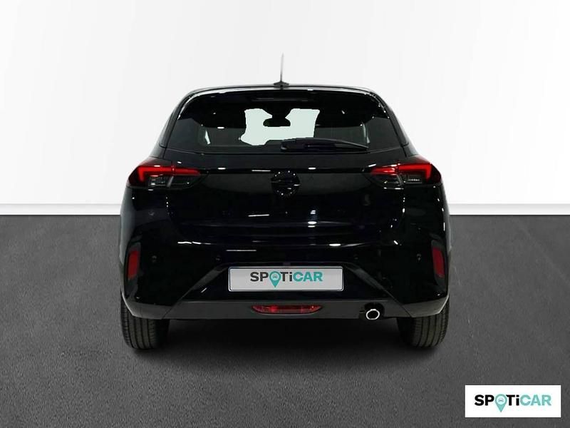 Usado Opel Corsa 100 CV (73 kW) 2025 Negro Utilitario