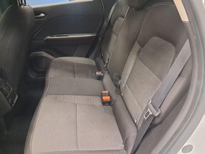 Usado Renault Captur Equilibre 90 CV (66 kW) 2023 Blanco SUV