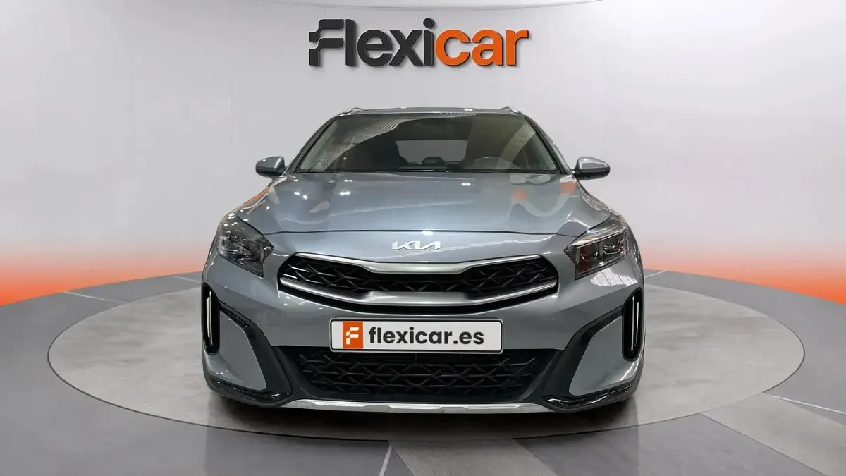 Usado Kia XCeed 160 CV (117 kW) 2023 Gris SUV