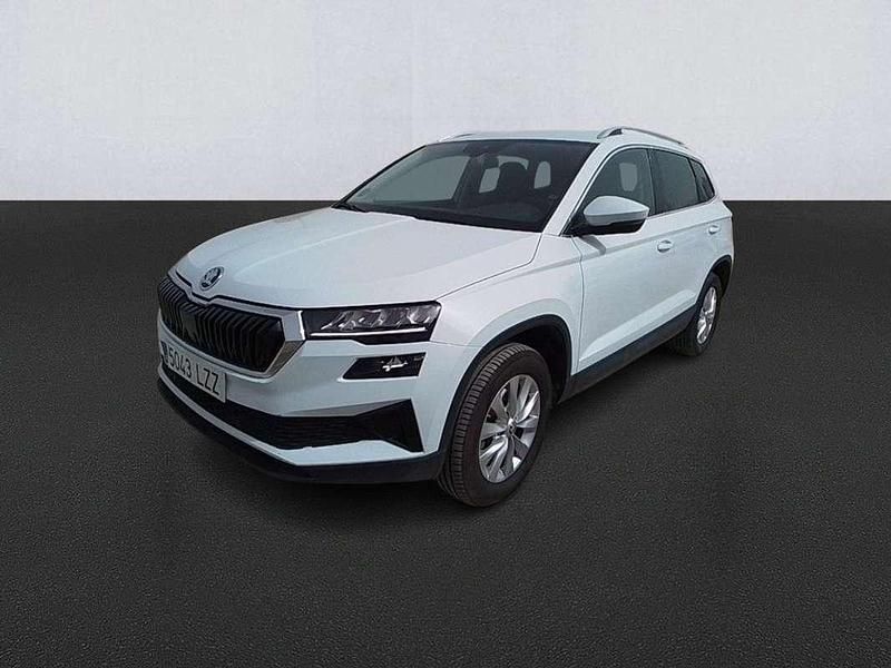 Usado Skoda Karoq Ambition 150 CV (110 kW) 2022 Blanco SUV