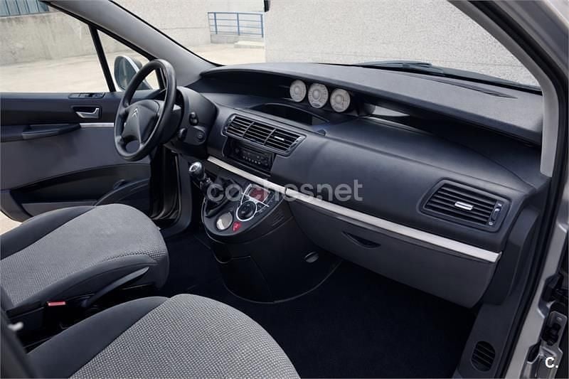 Usado Citroën C8 120 CV (88 kW) 2010 Gris / plata Monovolumen