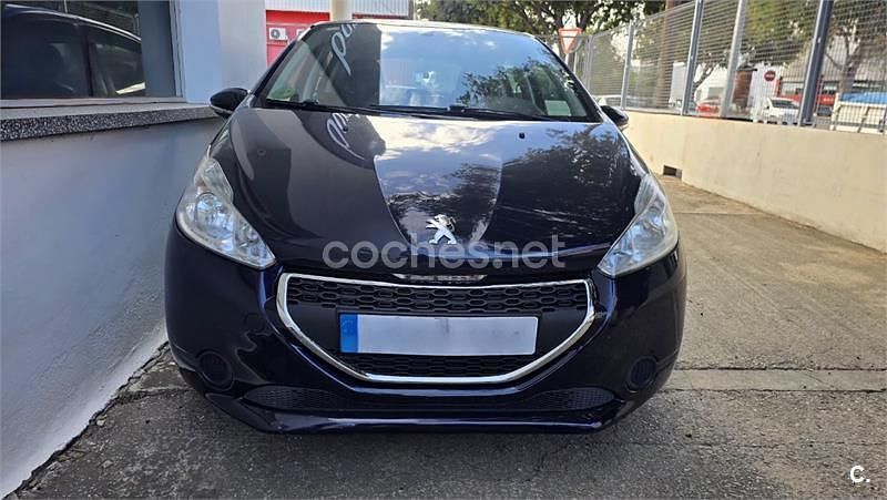 Usado Peugeot 208 Access 82 CV (60 kW) 2014 Azul Utilitario