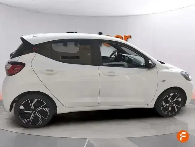 Usado Hyundai i10 N Line 84 CV (61 kW) 2024 Blanco Utilitario