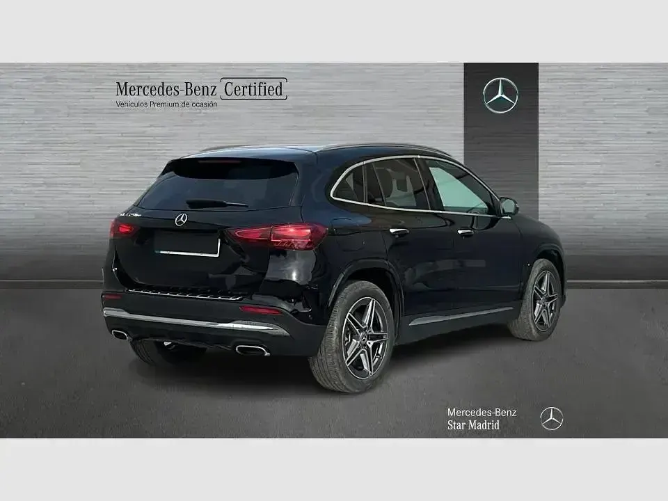Używany Mercedes GLA250 AMG line 218 KM (160 kW) 2025 Czarny SUV