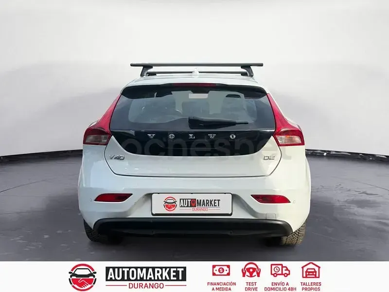 Usado Volvo V40 Kinetic 115 CV (84 kW) 2013 Blanco Berlina