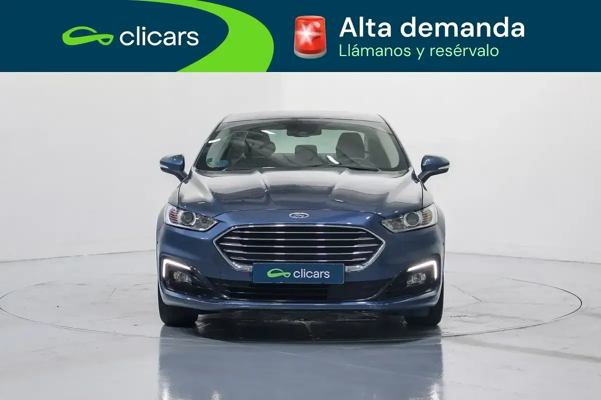 Usado Ford Mondeo Titanium 187 CV (137 kW) 2021 Azul Berlina