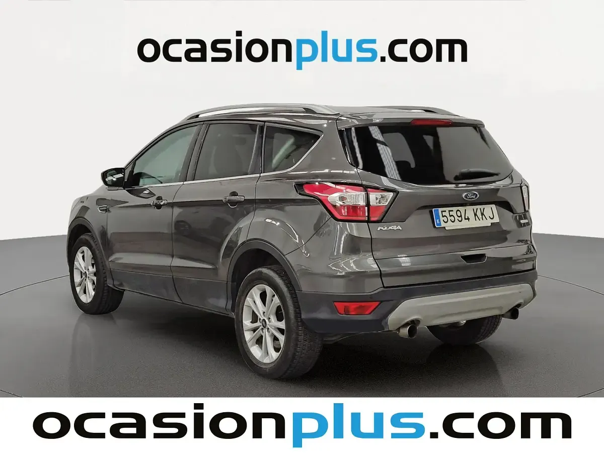 Usado Ford Kuga Titanium 150 CV (110 kW) 2018 Gris SUV