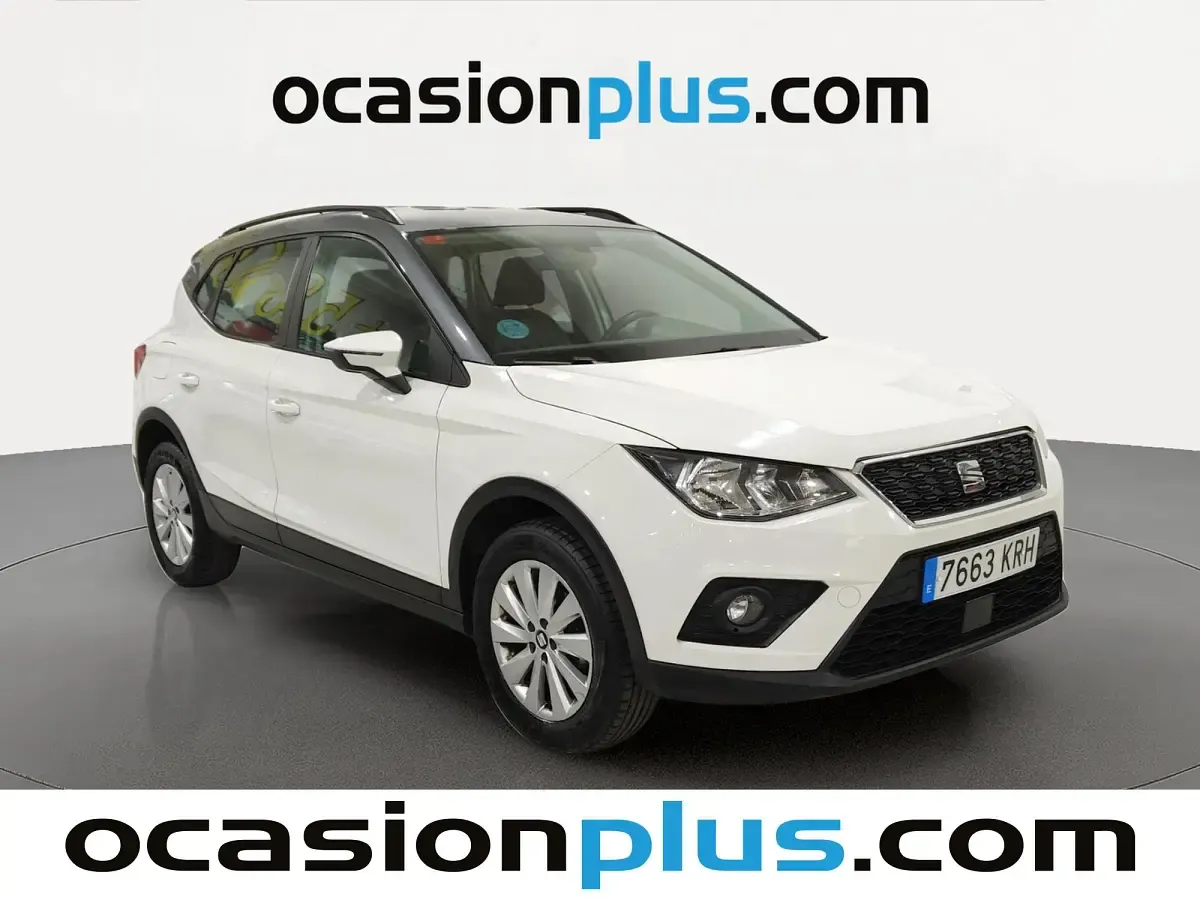 Usado Seat Arona Style 95 CV (69 kW) 2018 Blanco SUV