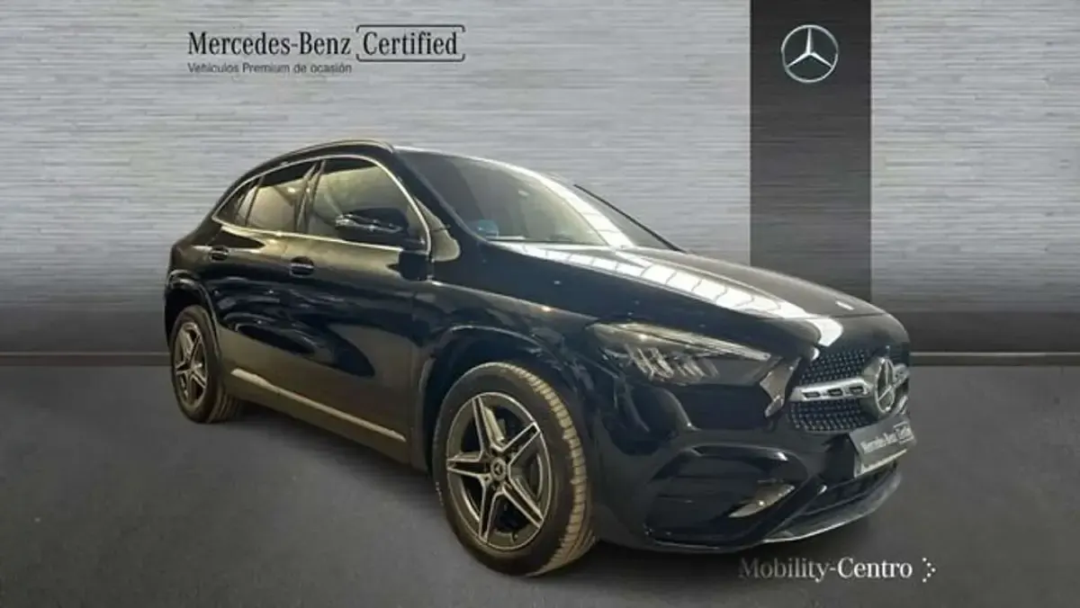 Usado Mercedes GLA250 217 CV (159 kW) 2025 Negro SUV