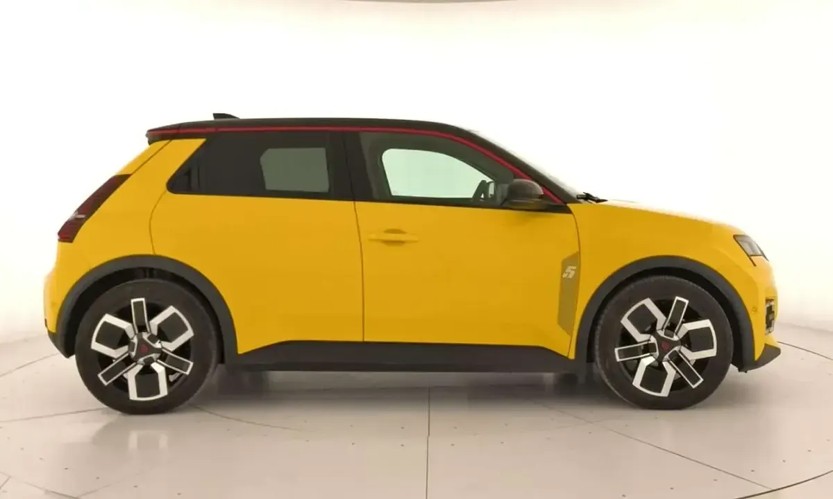 Usado Renault Mégane Techno 110 kW (150 CV) 2025 Utilitario