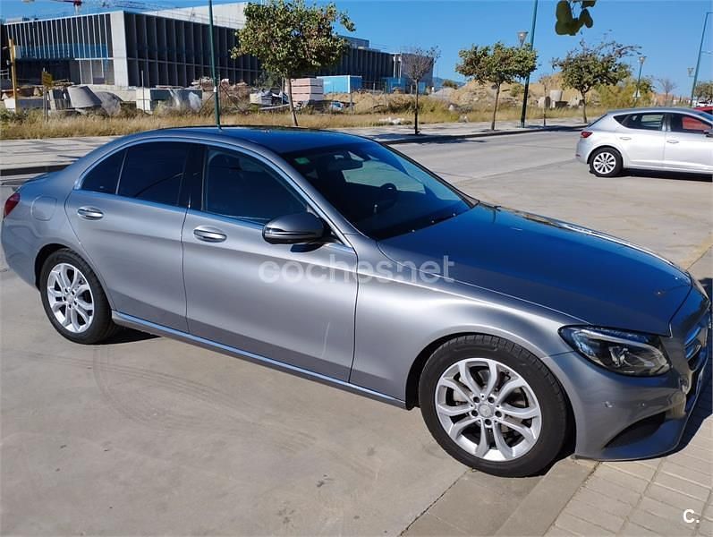 Usado Mercedes C200 136 CV (100 kW) 2016 Gris / plata Berlina