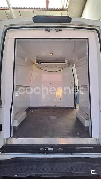 Usado Iveco Daily 136 CV (100 kW) 2012 Blanco Pickup/Camioneta