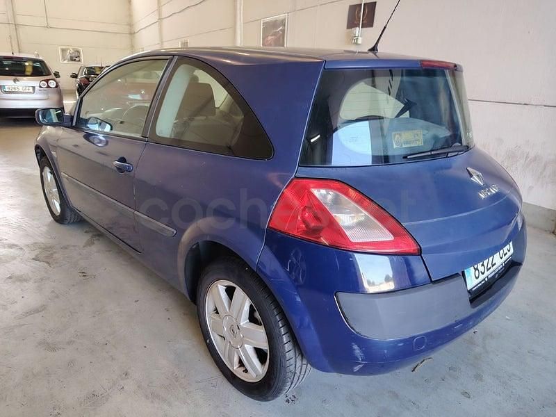 Begagnad Renault Mégane II Expression 115 HK (84 kW) 2003 Blå Sedan