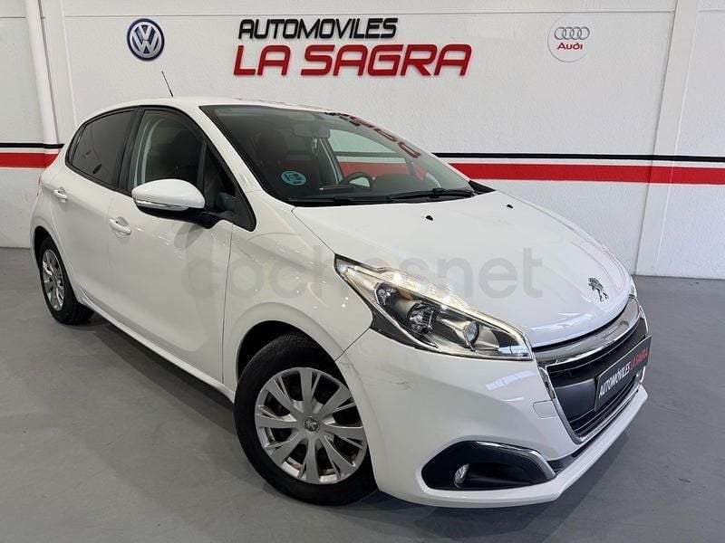 Usado Peugeot 208 Active 101 CV (74 kW) 2020 Blanco Utilitario