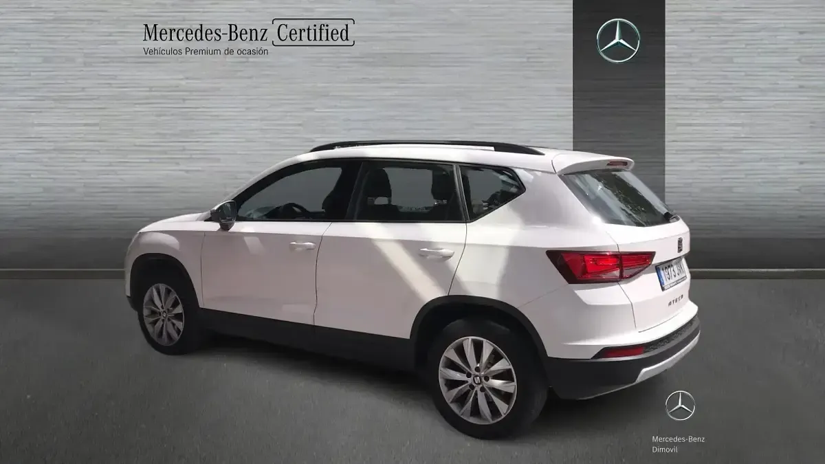 Käytetty Seat Ateca Business 115 HP (84 kW) 2016 Valkoinen Katumaasturi