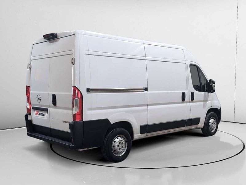 Usado Opel Movano 140 CV (102 kW) 2022 Blanco Van