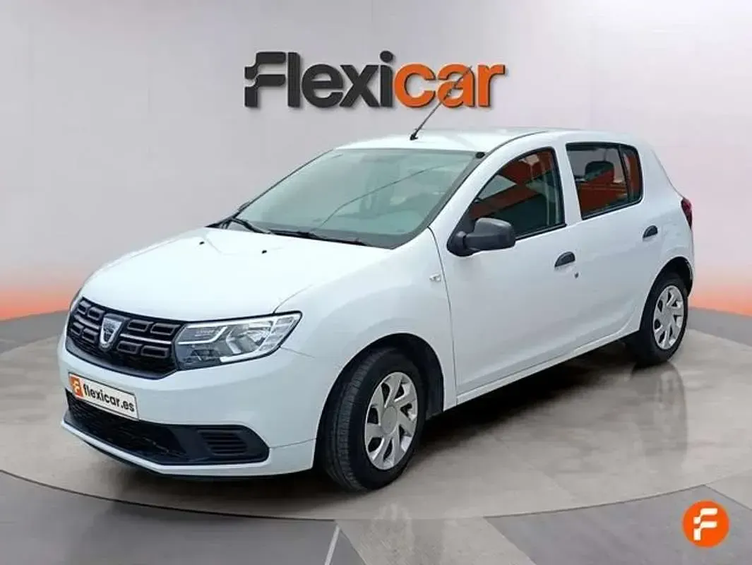 Usado Dacia Sandero Essentiel 101 HP (74 kW) 2020 Branco Citadino