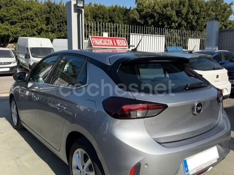 Usado Opel Corsa Elegance 102 CV (75 kW) 2021 Gris / plata Berlina