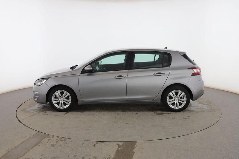 Usado Peugeot 308 Active 92 CV (67 kW) 2015 Gris Berlina