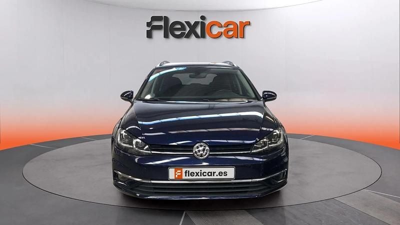 Usado VW Golf VII Business 115 CV (84 kW) 2020 Azul Familiar