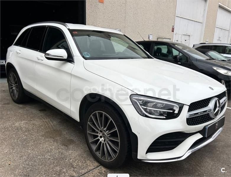 Usado Mercedes GLC200 163 CV (119 kW) 2021 Blanco SUV