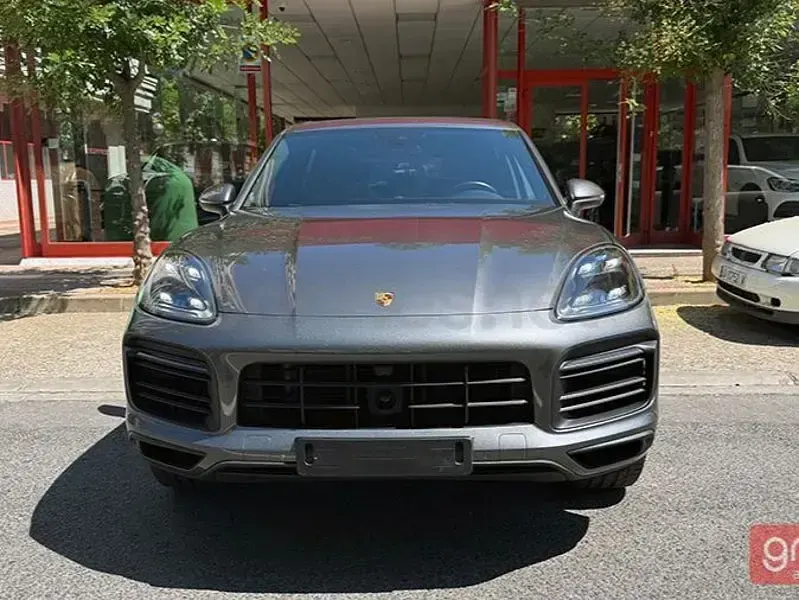 Usado Porsche Cayenne 462 CV (339 kW) 2022 Negro SUV